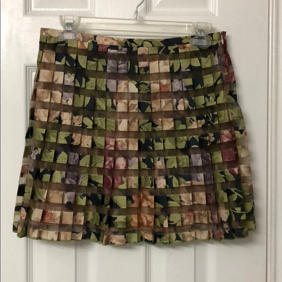 floral pleated mini skirt